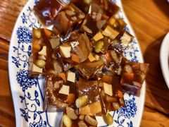 -老天桥酱肉烧饼夹肘子(天桥店)