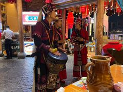 -老滇山寨•云南特色菜•地方菜•民族风情歌舞表演(金碧店)