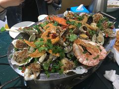 -大城·烧烤海鲜大排档(台东店)