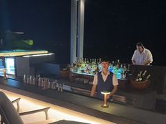 -瑰丽酒店·海吧·天际下午茶·现场DJ·天台酒吧
