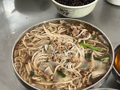 小碗瘦肉-正宗杨记普洱酸醋米线(总店)