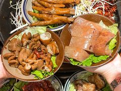 -四小区火锅·巷子里的重庆火锅(花照壁店)