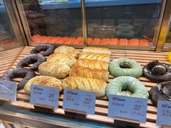 -木子木水日式烫面包(世界城光谷店)
