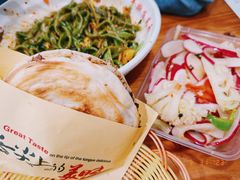 老潼关肉夹馍-手擀菠菜面(西康路店)