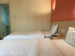 -7天酒店·贵阳小十字店