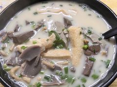 -津津老鸭粉丝馆(正东路店)