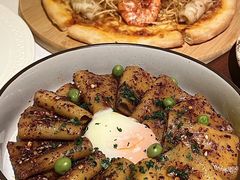 -Mogul Eatery·大亨餐酒馆