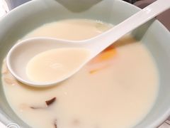 浓汤丝瓜野山菌-俏江南天津时尚曲艺主题餐厅(马场道店)