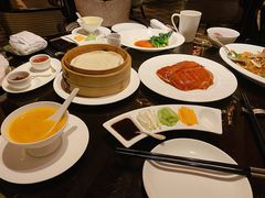 片皮鸭-北京四季酒店·采逸轩