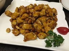 -金牌餐厅·天津菜·八珍豆腐·老爆三(瓷房子店)