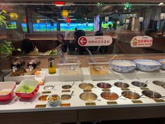 -乡土黄·鲜牛肉火锅·小龙虾(兴业街店)