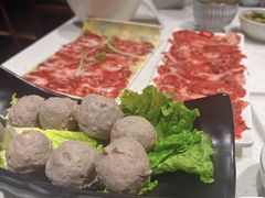 -牛村来人潮汕牛肉火锅(西单店)