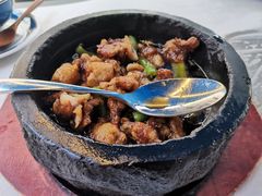 石锅杭椒牛蛙-桂满陇天书(南京德基旗舰店)