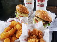 -The Habit Burger Grill 哈比特汉堡(世博店)