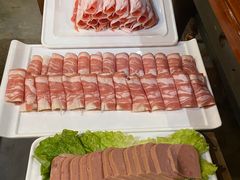 -琥珀老六龙虾(四里河店)