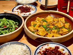 -泥糊破店小酒馆·团建聚餐(南京西路店)