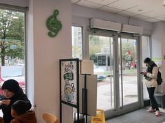 -老乡鸡(滨湖假日店)