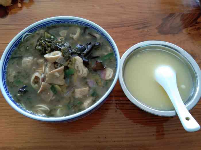 朱记面馆(横山桥店)-"在附近出差汇报,提前到达,就近找了家面馆.