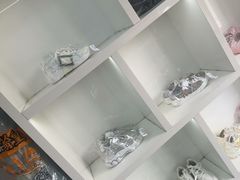 -翰皇直营洗衣洗鞋(望京鹿港店)