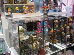 -泡泡玛特POPMART(上海环球港店)