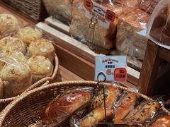 -方炉·天然食材面包店(青秀店)