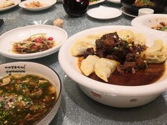 -首座华宴