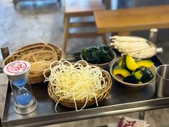 -五里关火锅(上海鑫耀·光环Live店)