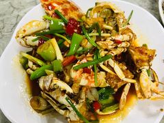 -亚龙湾8号(丁村万人海鲜广场店)