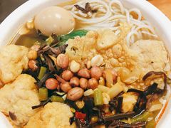 -水平有限螺蛳粉(宏达大厦店)