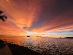 -Sunset Bar(丹绒亚路香格里拉店)