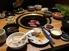 -炼火烤肉店