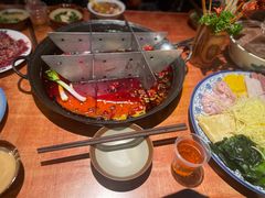 -周小明火锅(黑金冠社区店)