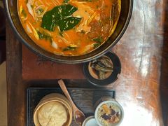-银米·云南传统过桥米线(双廊黑金冠店)