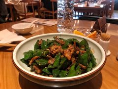 -粤域茶餐厅