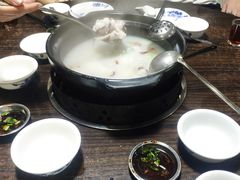 -鸿渡渔庄·特色鸭咀鱼