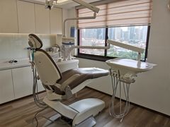 -Dr.Z dental仁康种植矫正中心