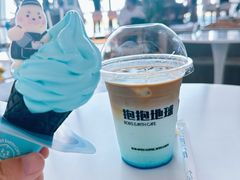 -抱抱地球咖啡馆(国家海洋博物馆店)