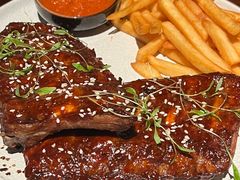 -Brut Eatery Wine Bar & Restaurant (建国东路店)
