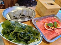 -洱火云南酸菜牛肉火锅(石景山当代商城店)