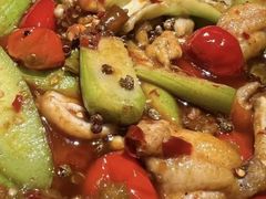 渝信麻辣馋嘴蛙-渝信川菜 · 川味家常菜(长安店)