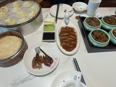 -梅利汴京烤鸭•开封豫菜地标店(东大街店)