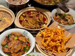 -费大厨辣椒炒肉(黄兴中心广场店)