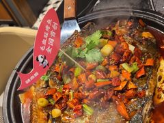 -辣尚瘾·烤鱼·新川菜(交大直营店)