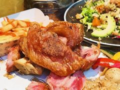 -HUZI虎滋精酿餐吧(京西大悦城店)