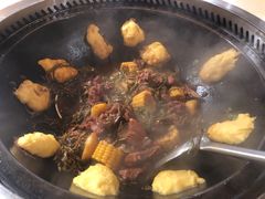-妈妈家铁锅炖(景诚园综合楼店)