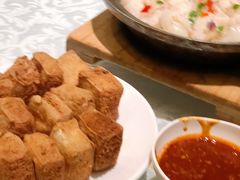 酥皮臭豆腐-绍兴饭店(大宁店)
