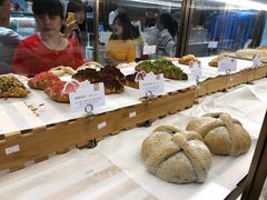 -奈雪的茶(湖滨银泰in77C区PRO店)