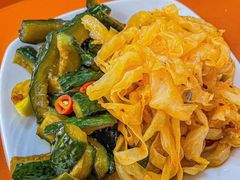 -牛一嘴·兰州牛肉面·大盘鸡(财富中心店)