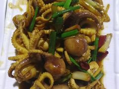 -胖大嫂渔家排档(半边山店)