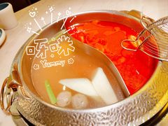 鸳鸯锅-左庭右院鲜牛肉火锅(浦江欢乐颂店)